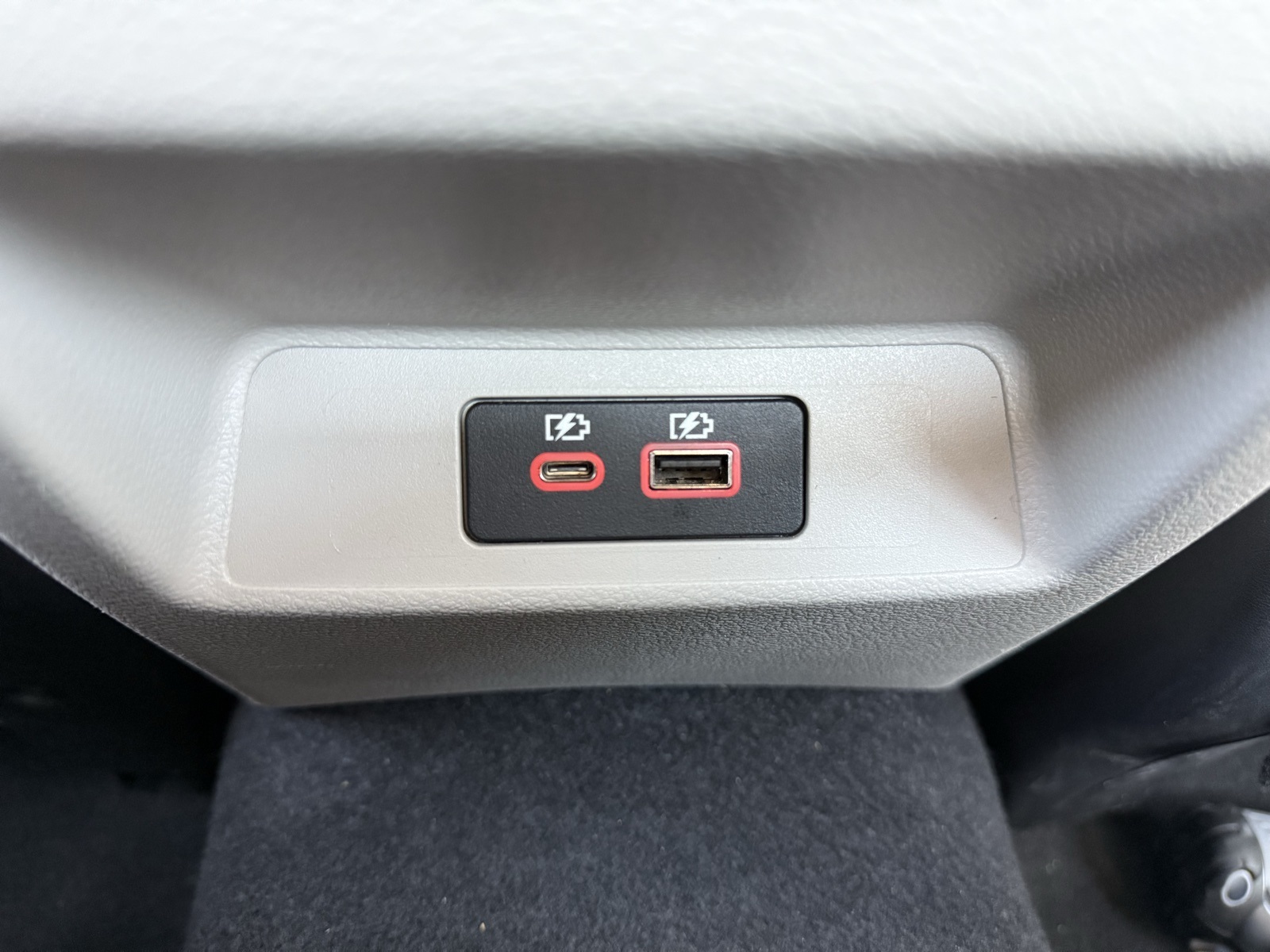 2021 Nissan Altima 2.5 SV photo 19