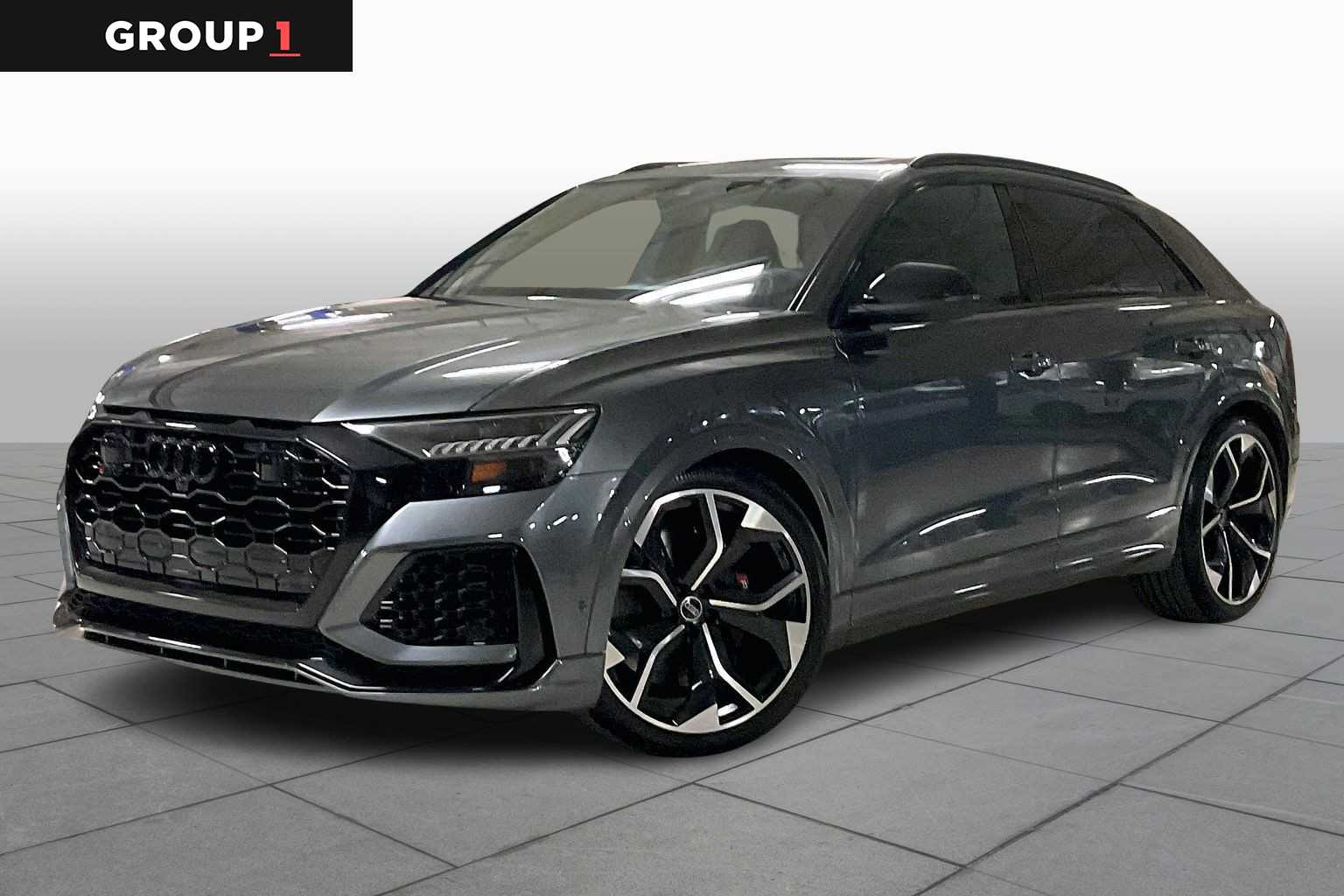 2023 Audi RS Q8 Base's photo