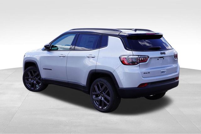 2025 Jeep Compass Limited photo 4