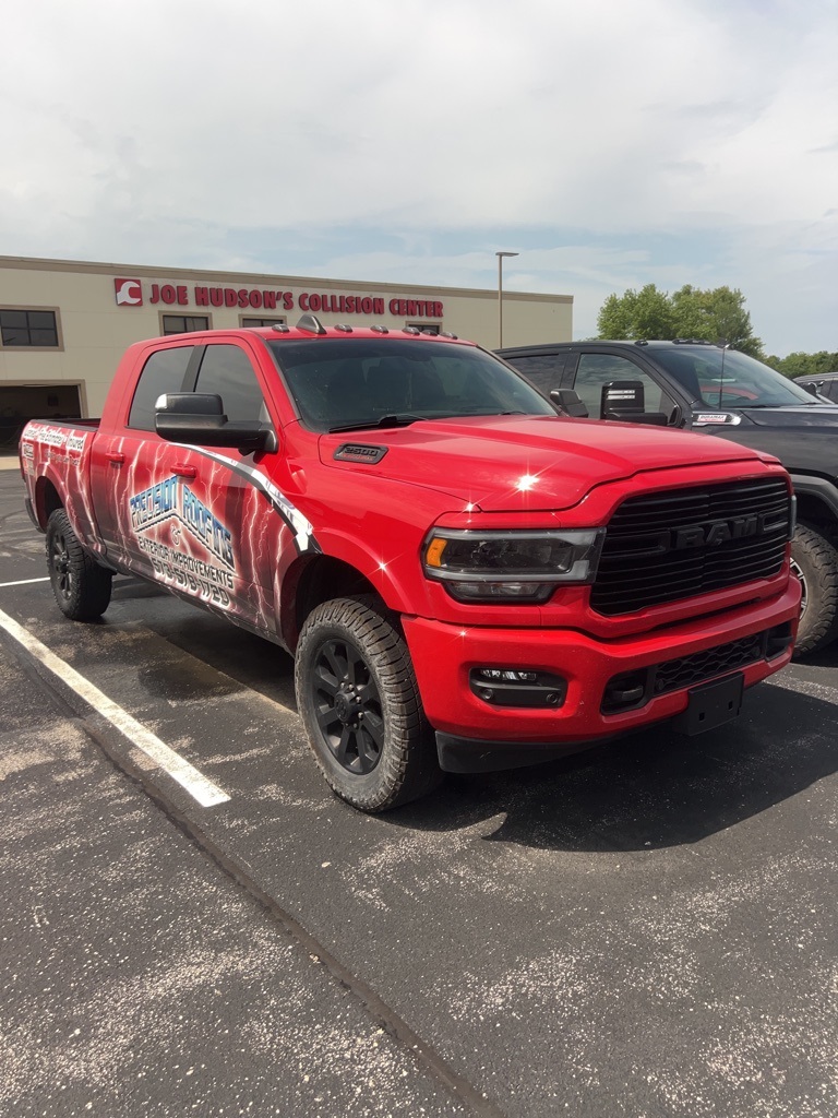2021 Ram 2500 Laramie photo 3