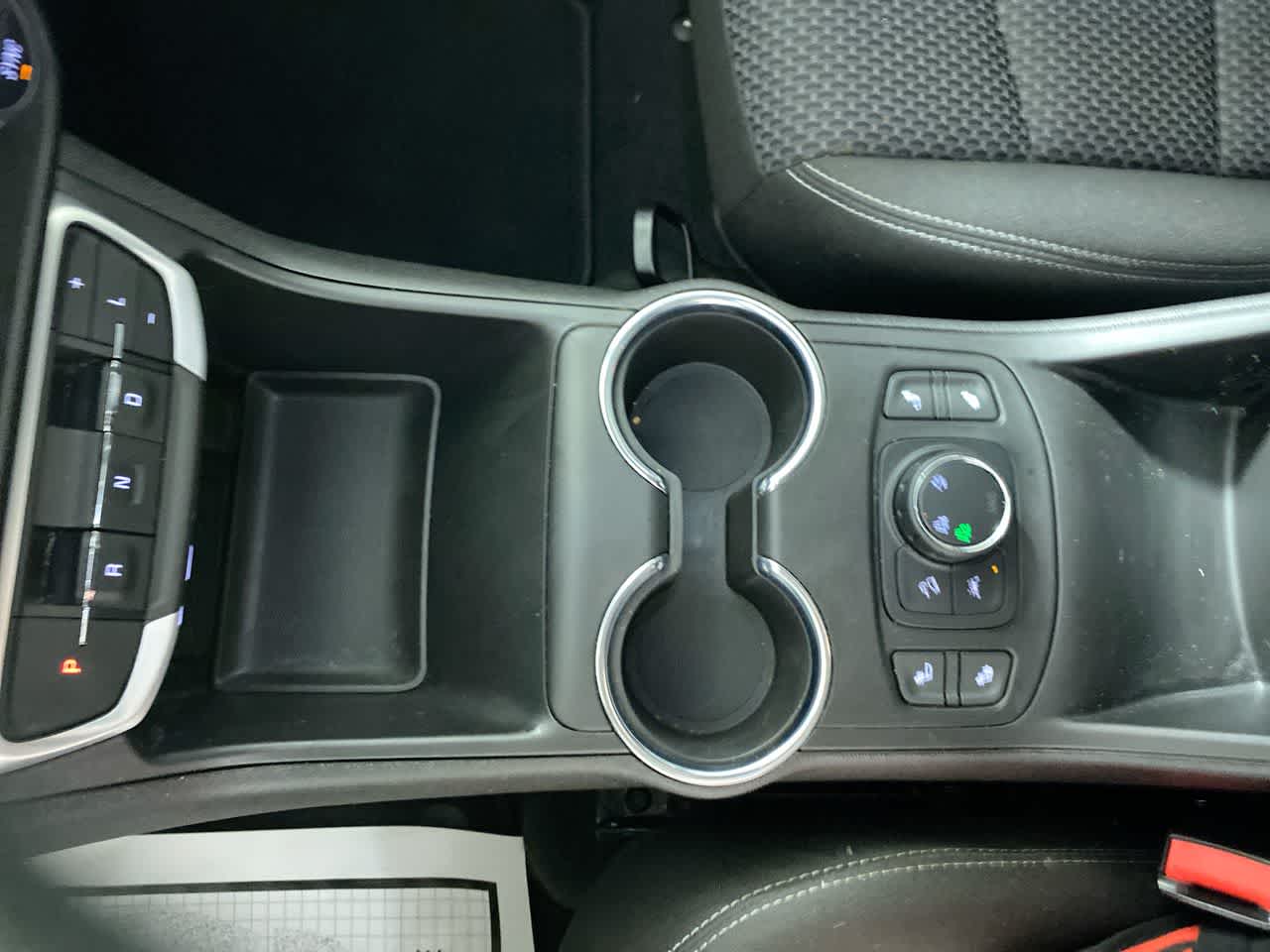 2023 Gmc Terrain SLE photo 19