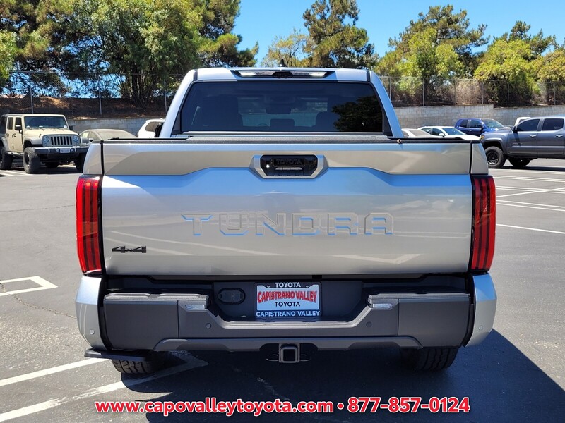 New 2024 Toyota Tundra Limited LIMITED CREWMAX 5.5 in San Juan