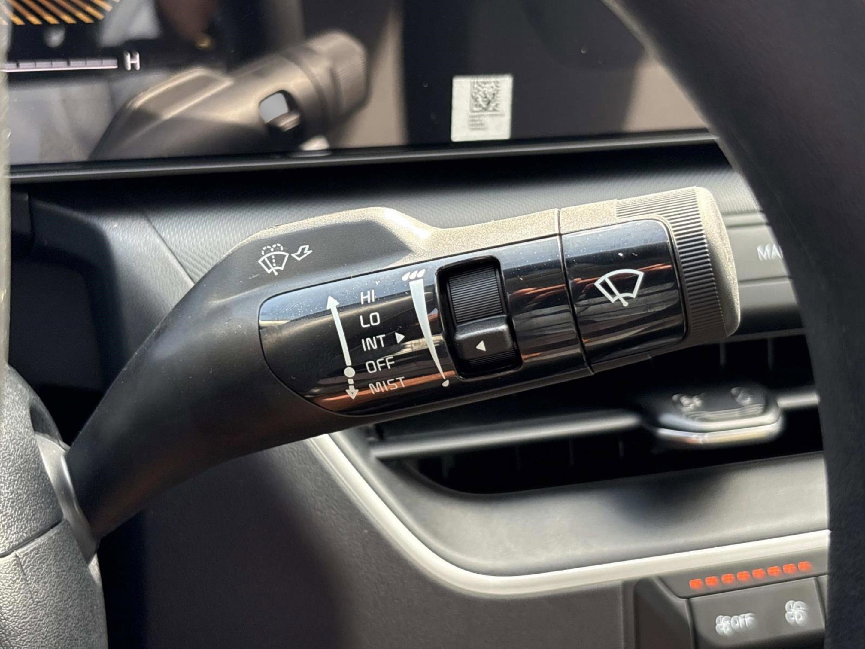 2025 Kia K4 LXS photo 27