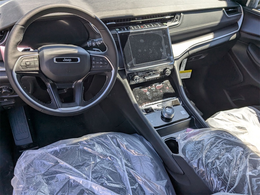 2025 Jeep Grand Cherokee Altitude X photo 10