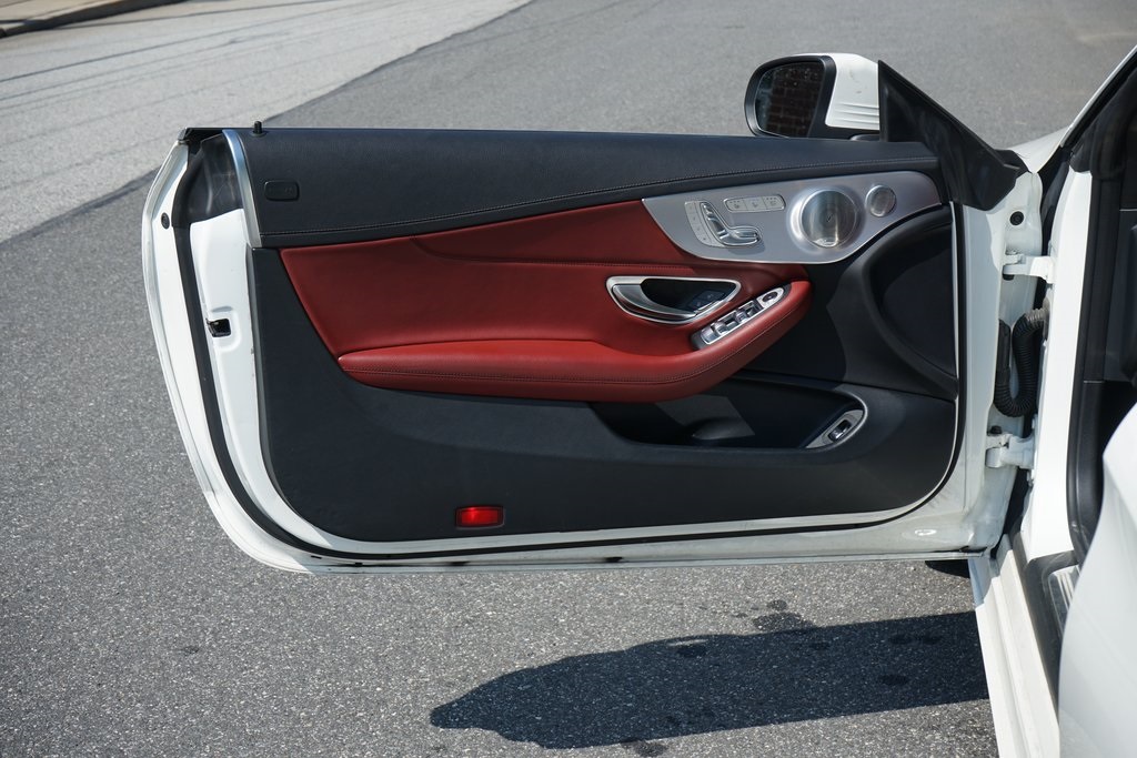2020 Mercedes Benz C 43 AMG photo 4
