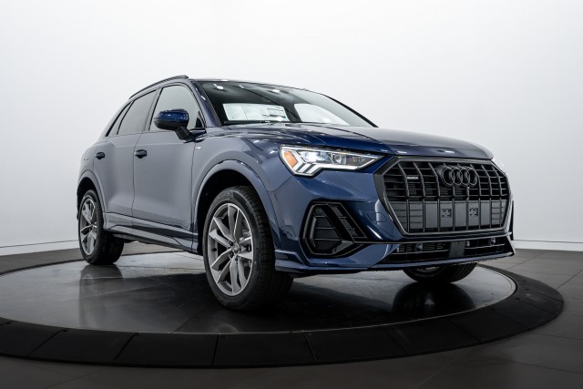 2025 Audi Q3 S Line Premium's photo
