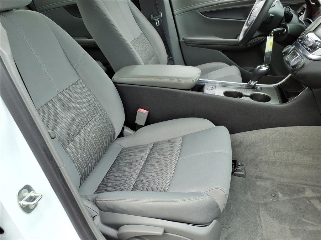 2017 CHEVROLET IMPALA - Image 13