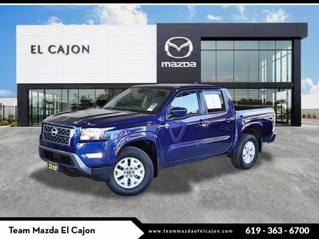 2023 Nissan Frontier SV's photo