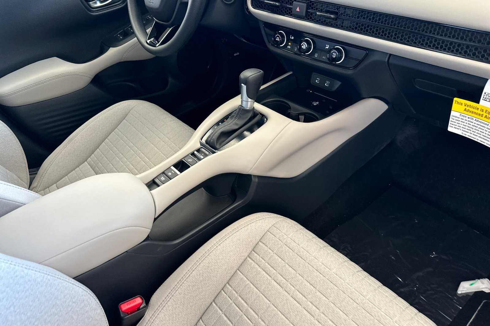 2026 Honda HR-V LX photo 16