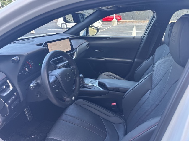 2024 Lexus UX 250h F SPORT Handling photo 5