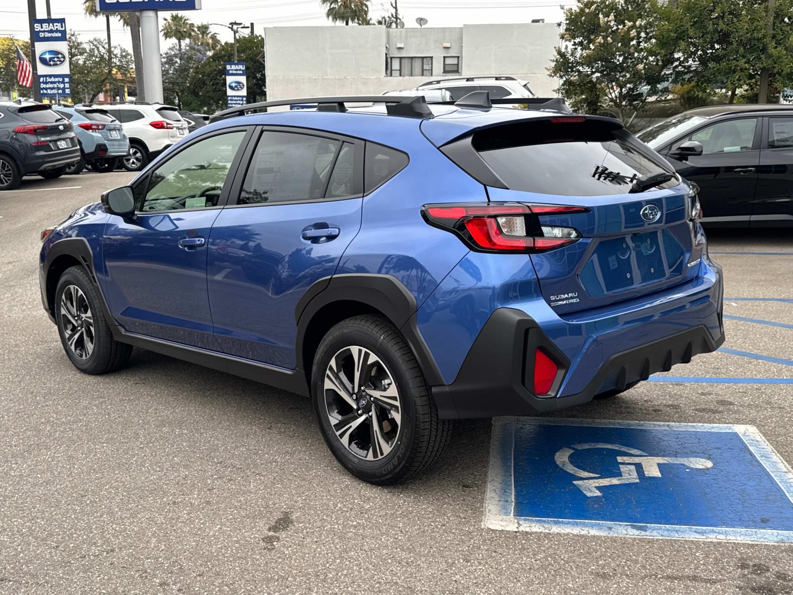 2025 Subaru Crosstrek Premium photo 6