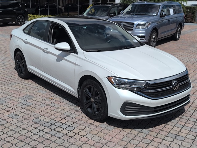 3VW7M7BU1PM018703