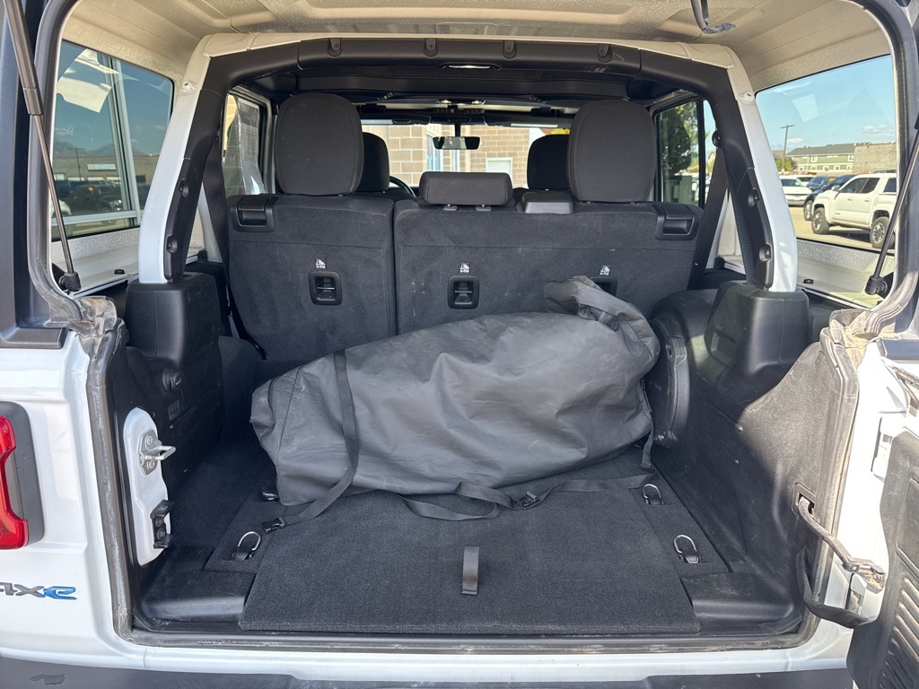 2023 Jeep Wrangler Rubicon 4xe photo 19
