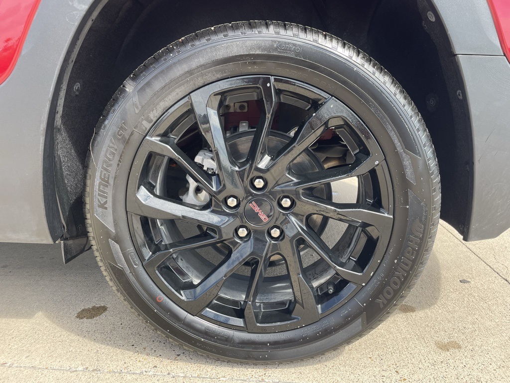 2024 Gmc Terrain SLE photo 16
