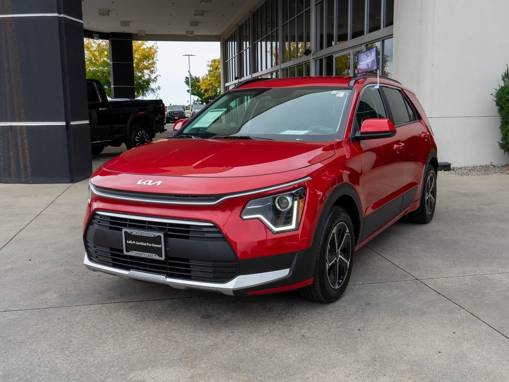 2024 Kia Niro LX photo 2