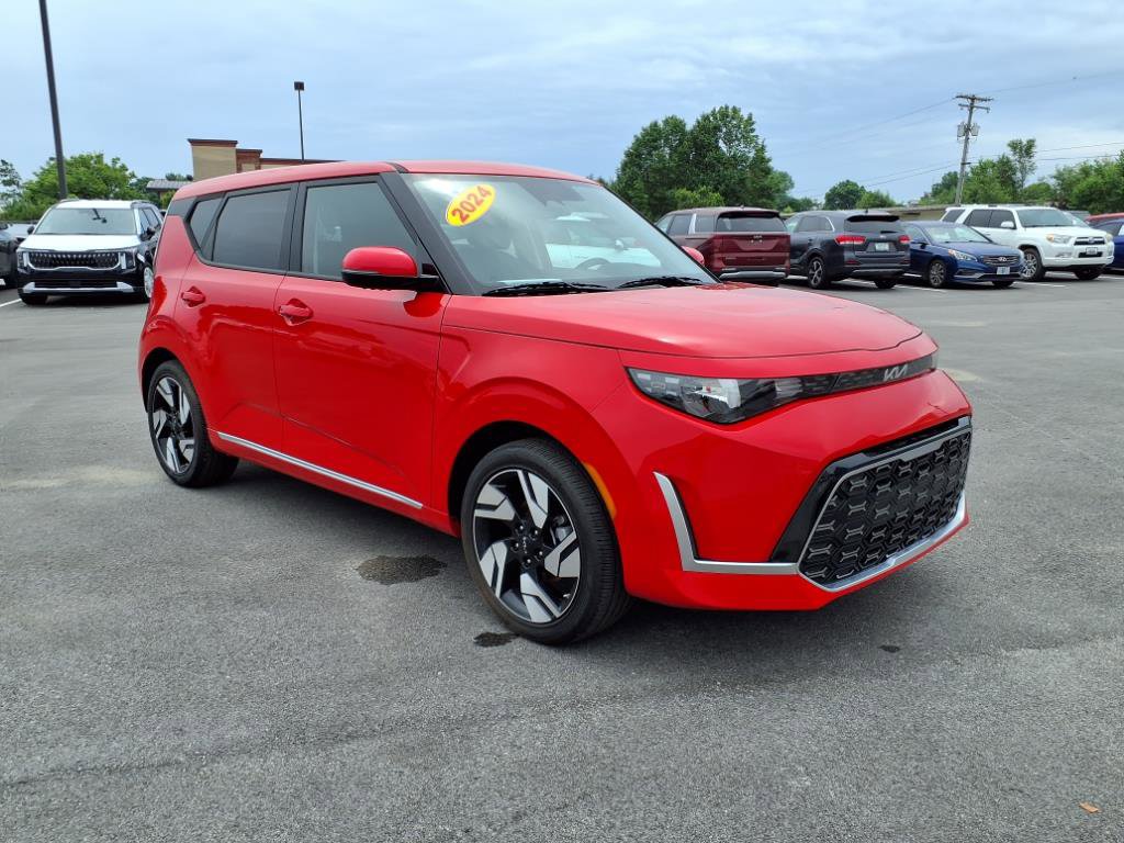 2024 Kia Soul GT-Line photo 8