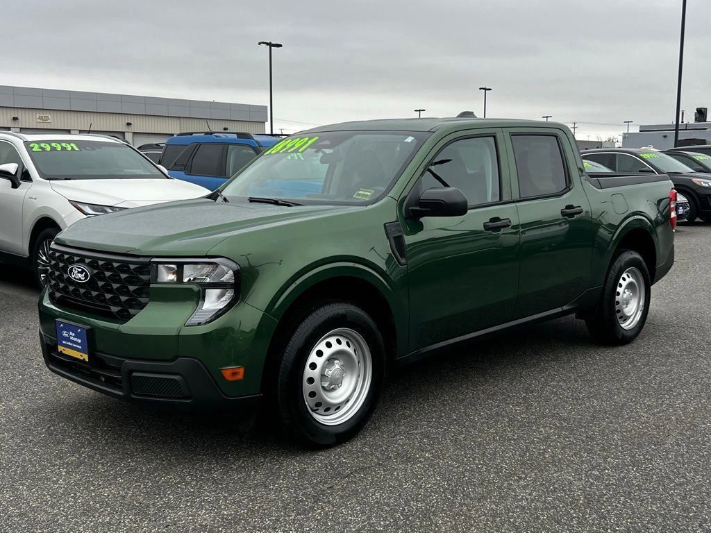 2025 Ford Maverick XL photo 3
