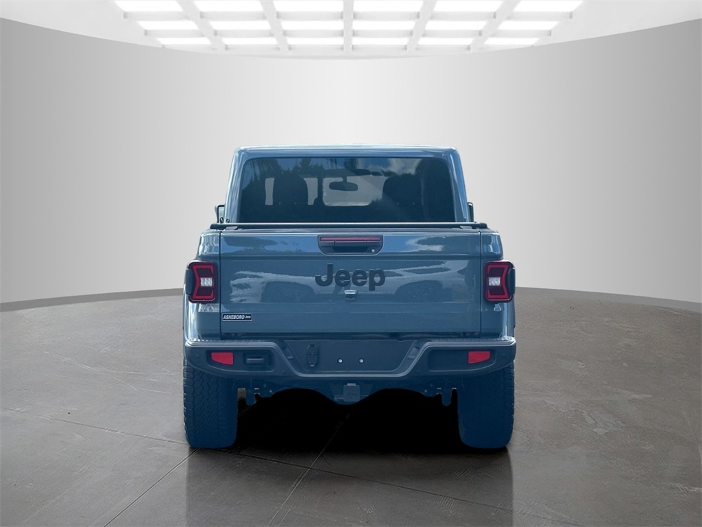 2024 Jeep Gladiator photo 6