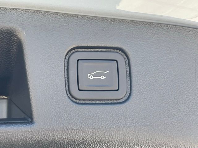 2024 Honda Prologue Touring photo 4