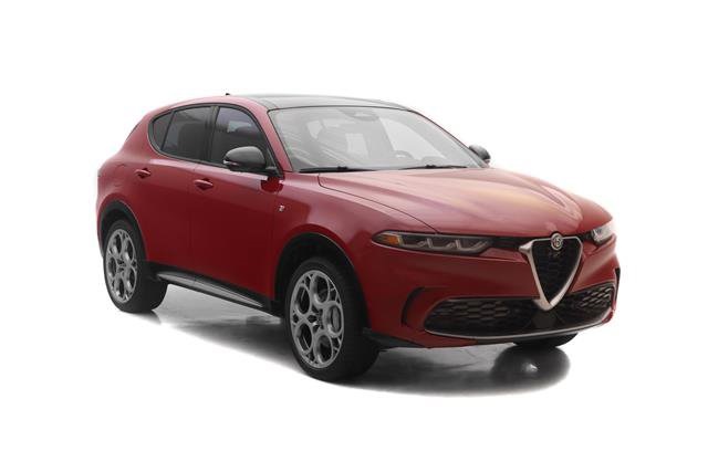 2024 Alfa Romeo Tonale Ti photo 2
