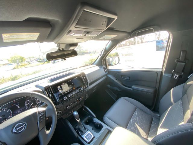 2026 Nissan Frontier SV photo 7