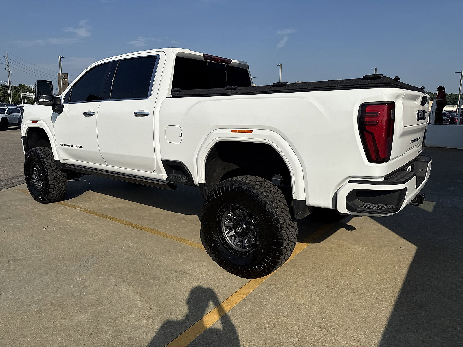 2024 Gmc Sierra HD Denali Ultimate photo 3