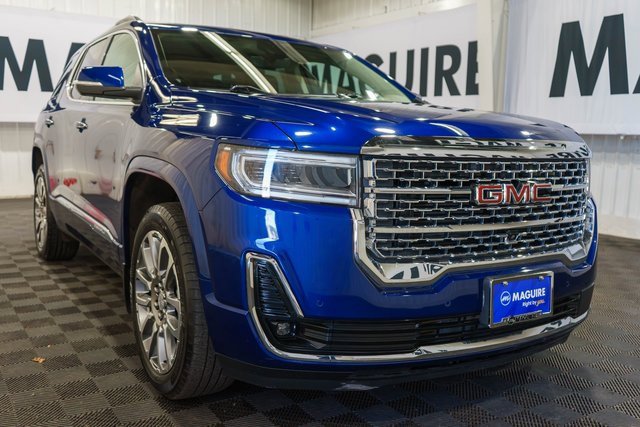 2023 Gmc Acadia Denali photo 3