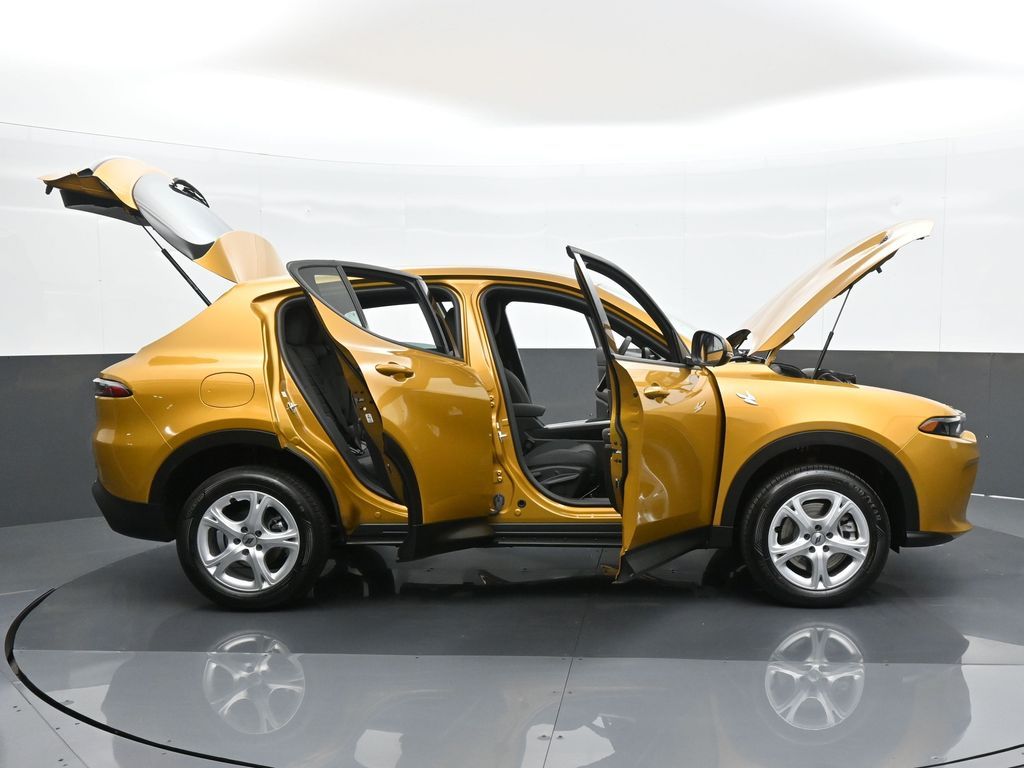 2024 Dodge Hornet GT photo 44