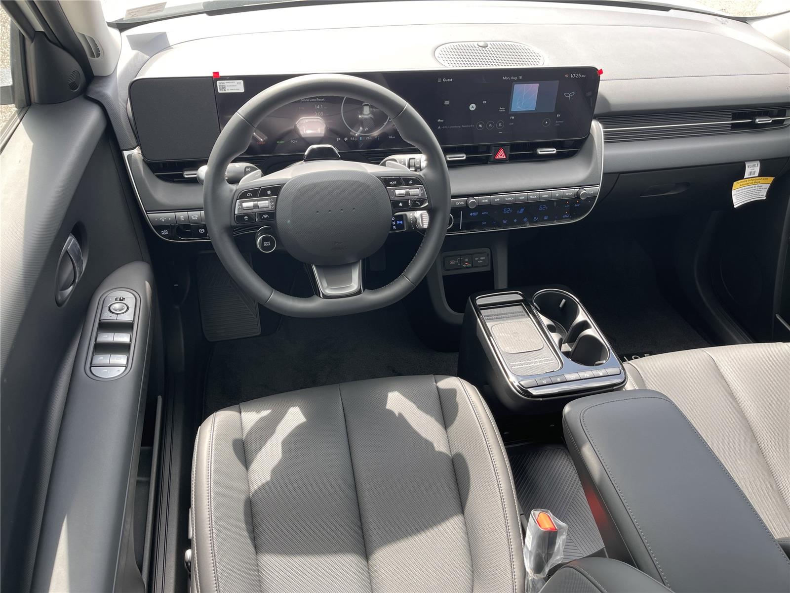 2025 Hyundai Ioniq 5 SEL photo 8