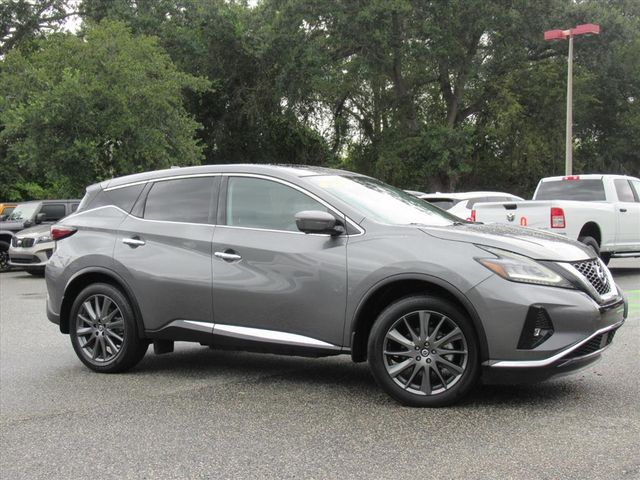 2021 Nissan Murano SV photo 2