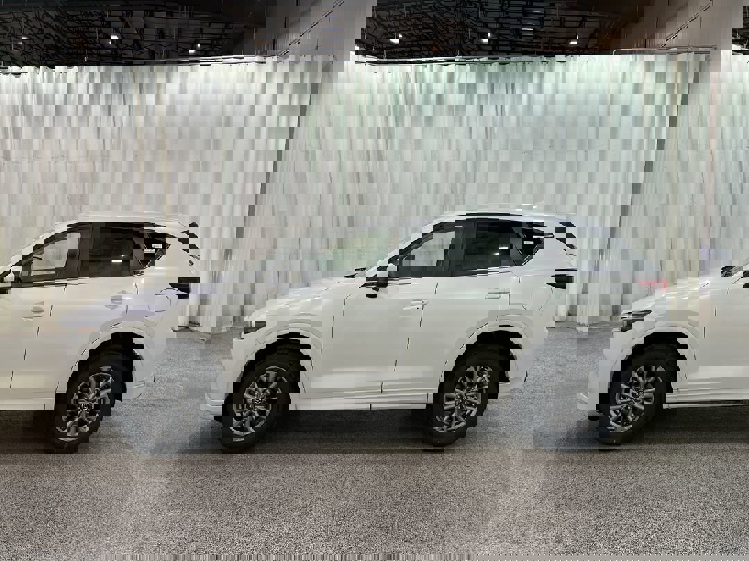 2025 Mazda CX-5 2.5 S Preferred photo 4