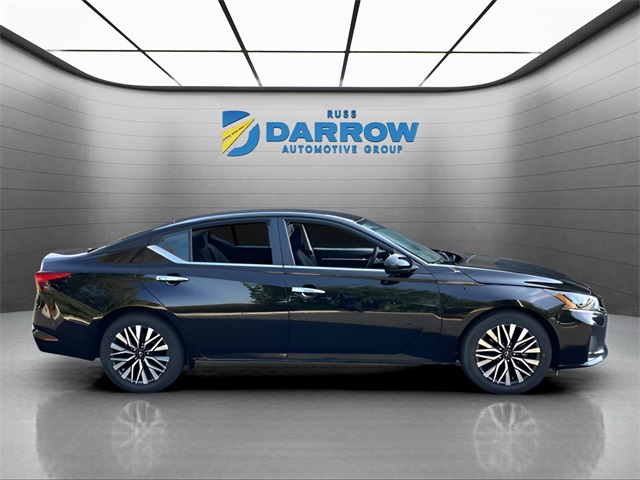 2023 Nissan Altima 2.5 SV photo 6