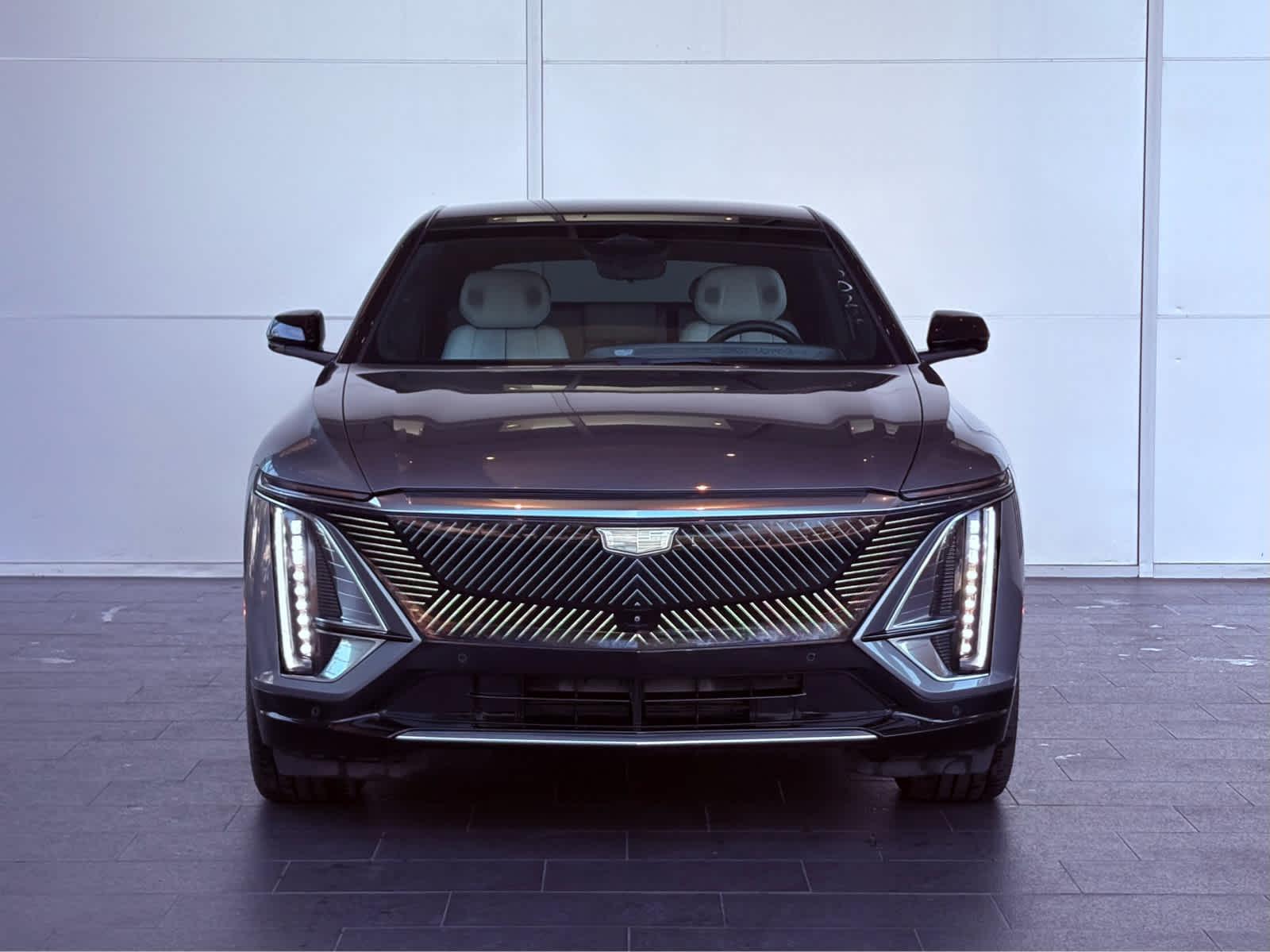 Used 2023 Cadillac LYRIQ Luxury with VIN 1GYKPMRK1PZ000024 for sale in Houston, TX