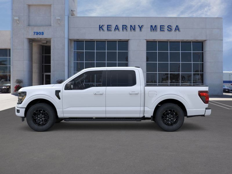 2025 Ford F-150 XLT photo 3