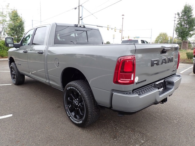 2026 Ram 3500 Big Horn photo 3