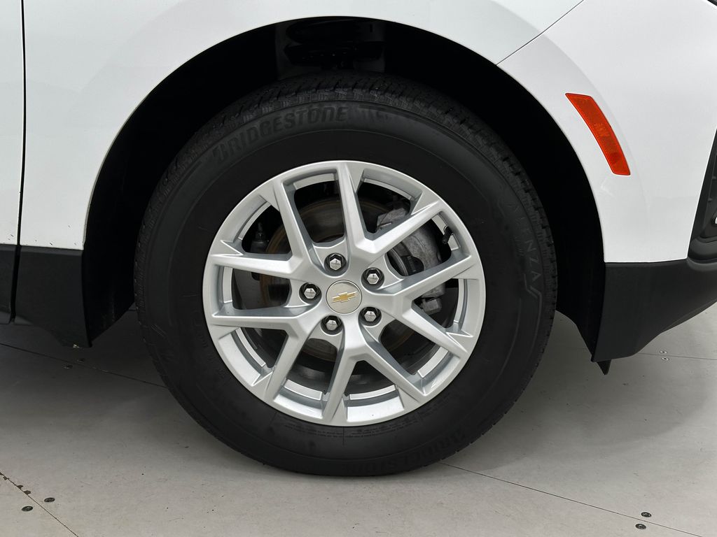 2022 Chevrolet Equinox LS photo 27