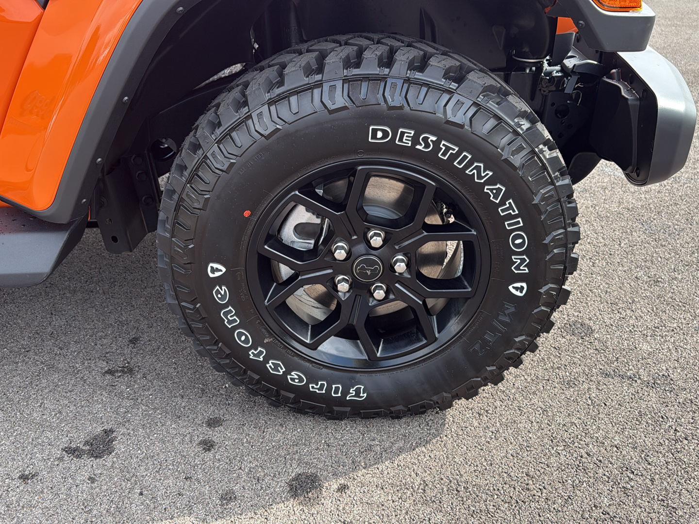 2025 Jeep Gladiator Sport photo 12
