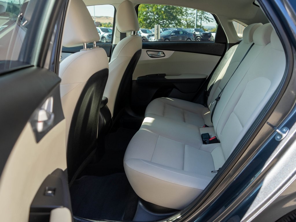 2023 Kia Forte LXS photo 11