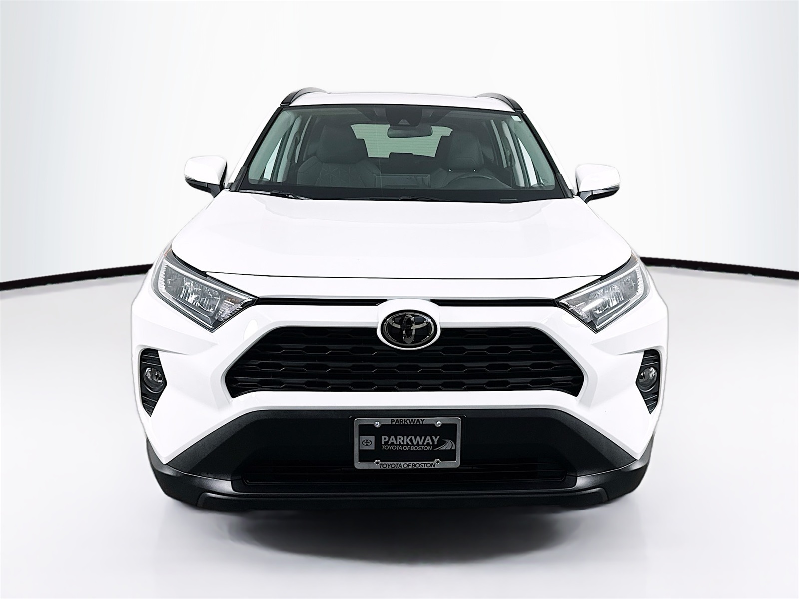 Used 2021 Toyota RAV4 XLE with VIN 2T3P1RFV1MC247968 for sale in Kansas City