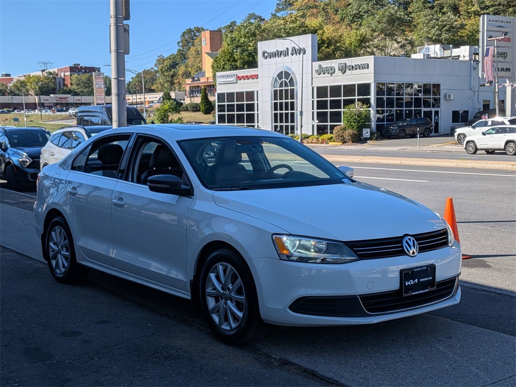 2014 Volkswagen Jetta 1.8T SE photo 3