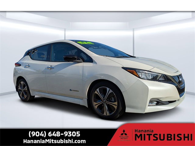 2018 Nissan LEAF SL's photo