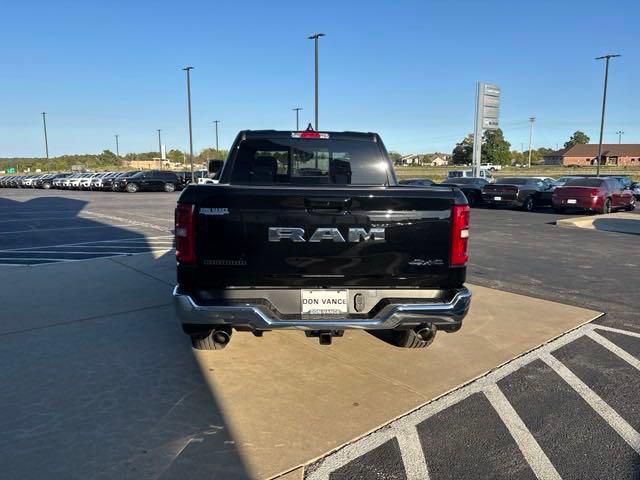2025 Ram 1500 Big Horn photo 3