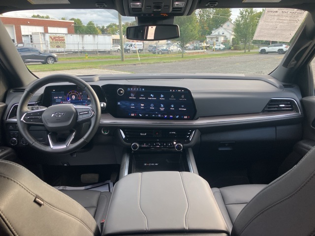 2025 Chevrolet Tahoe Z71 photo 18