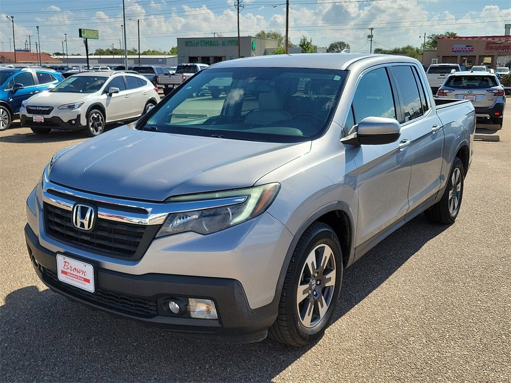 2017 Honda Ridgeline RTL-T photo 4