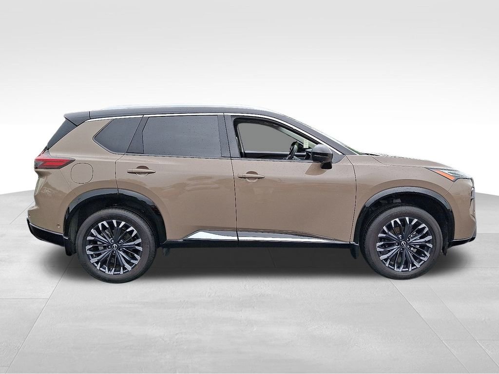 2024 Nissan Rogue Platinum photo 7
