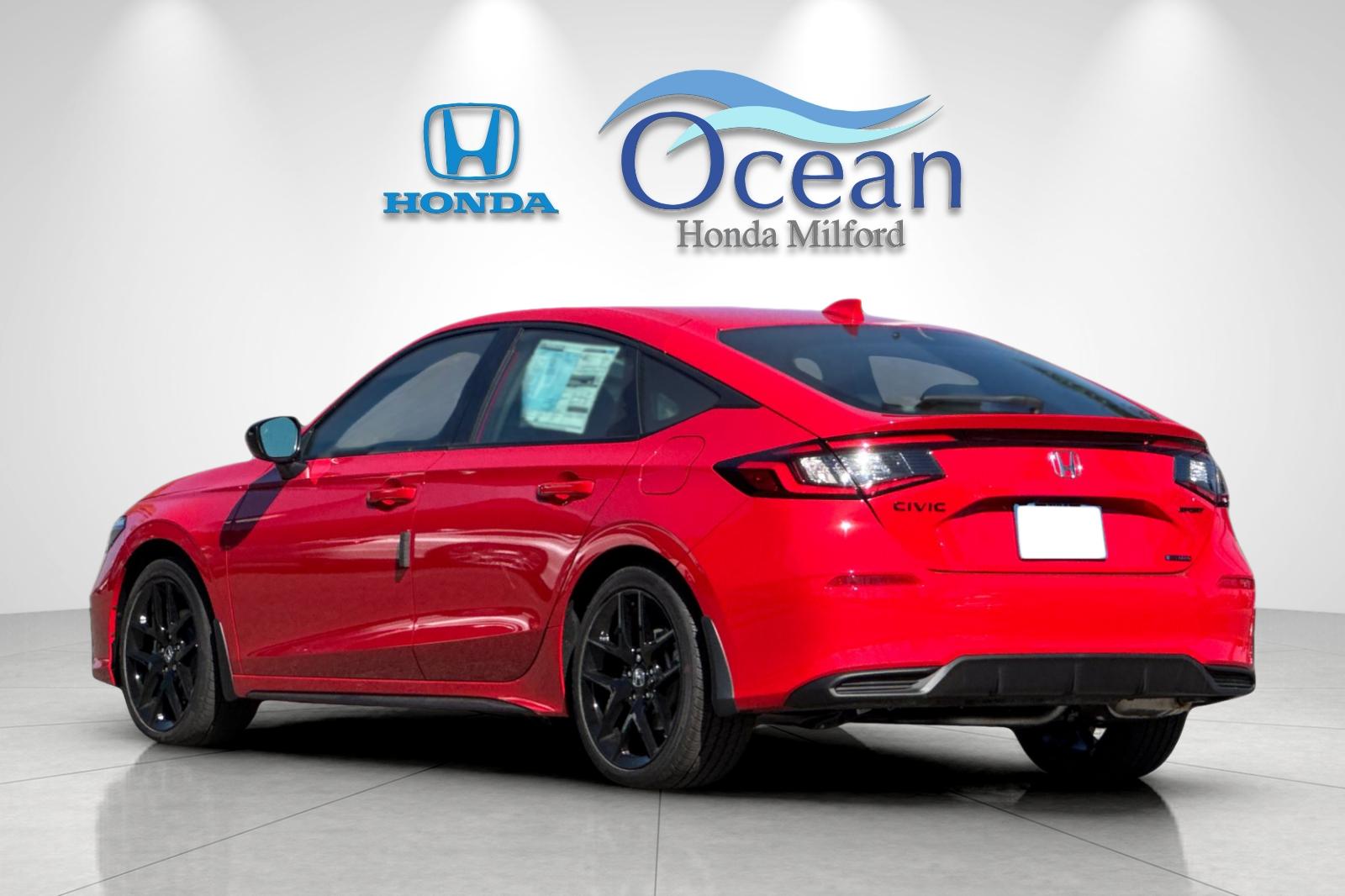 2026 Honda Civic Hatchback Sport Hybrid photo 2