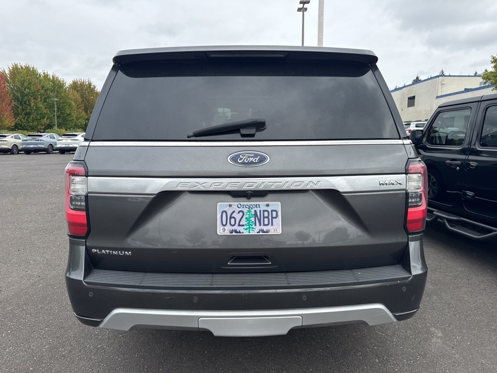 2021 Ford Expedition MAX Platinum photo 4