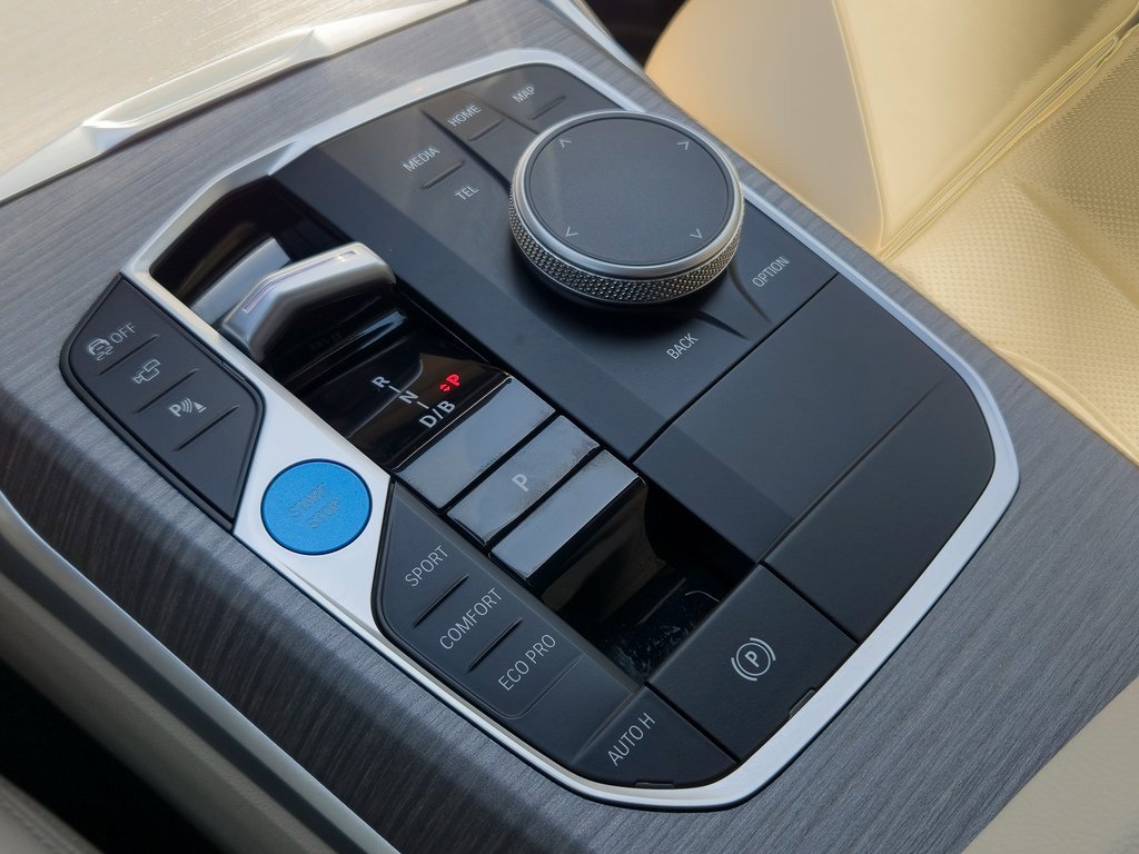 2025 Bmw i4 eDrive40 photo 13