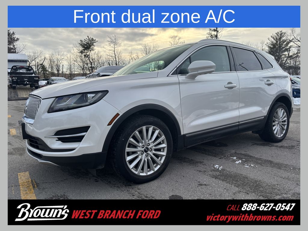 2019 Lincoln MKC Base