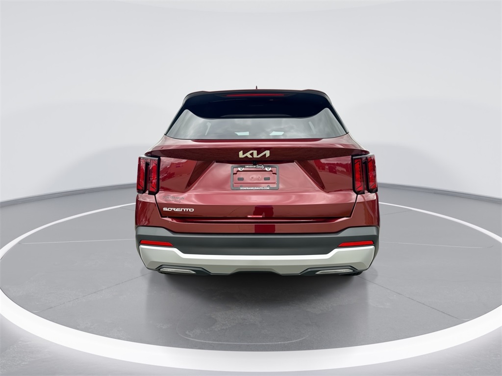 2025 Kia Sorento LX photo 7